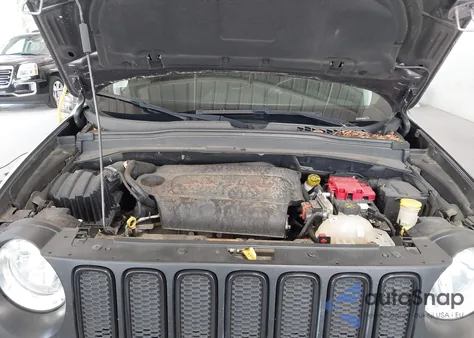 2018 Jeep Renegade Altitude Fwd z USA, uszkodzony, nr VIN ZACCJABB3JPH86399